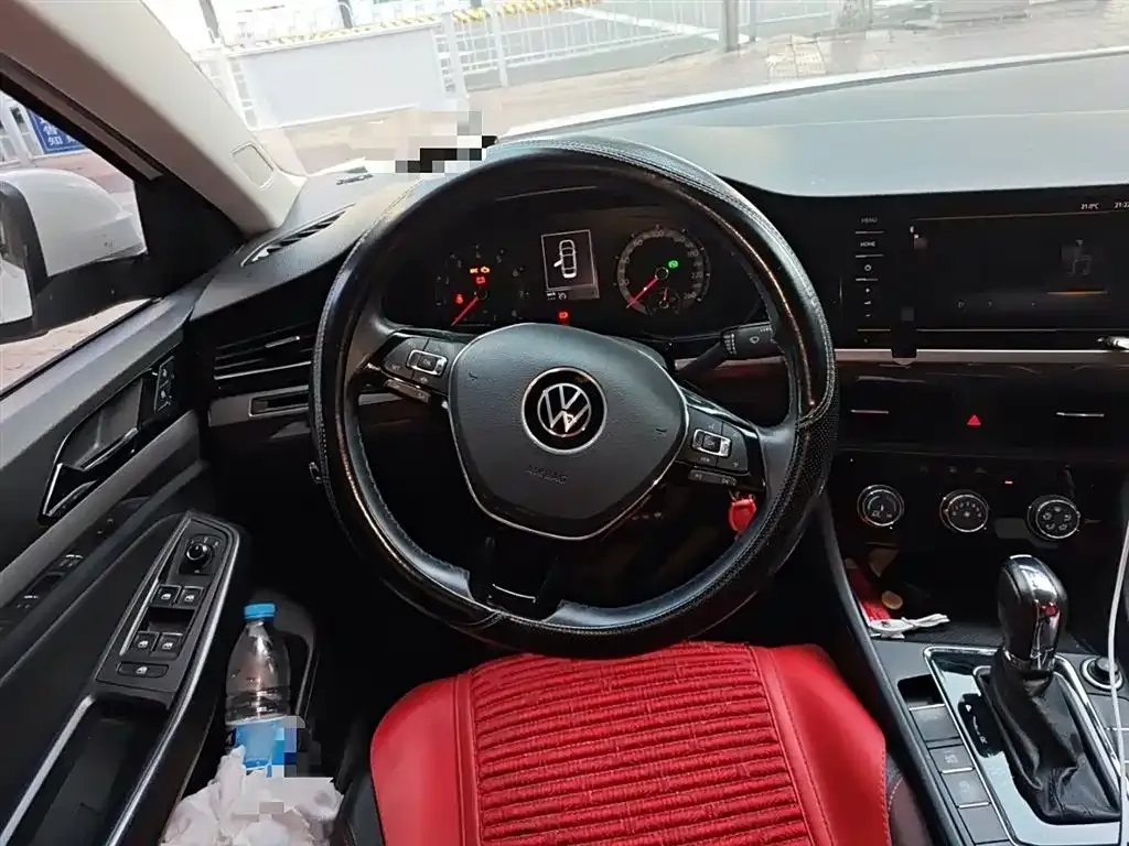 Volkswagen Bora 2021 из CN, фото 3