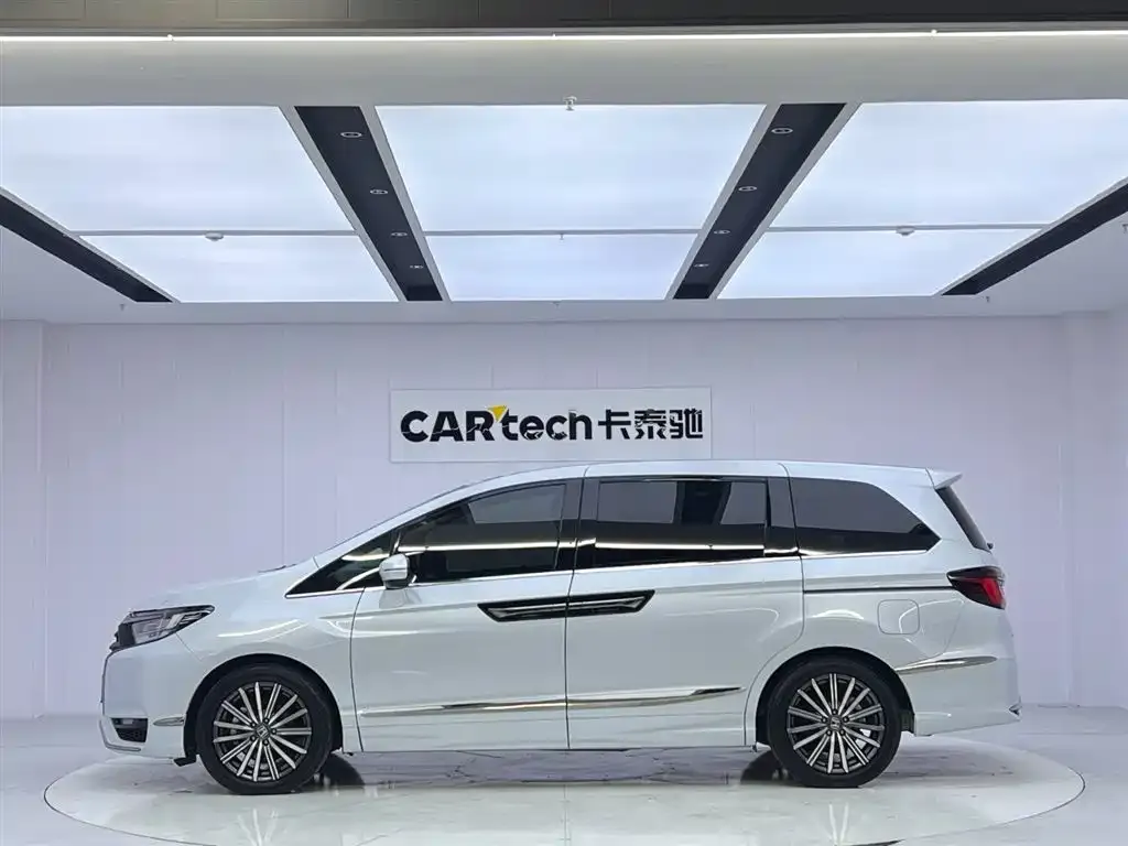 Honda Elysion 2025 из CN, фото 2