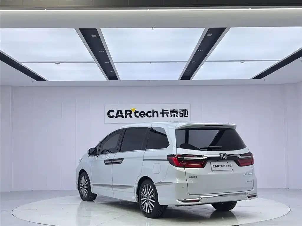 Honda Elysion 2025 из CN, фото 3