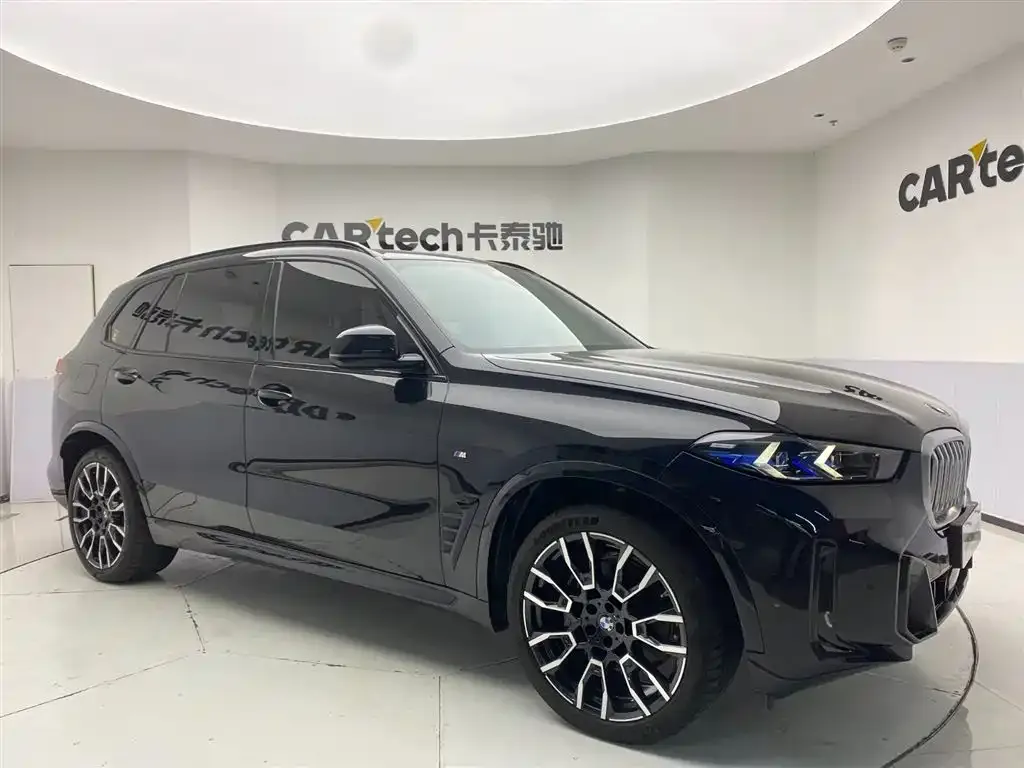 BMW X5 2024 из CN, фото 2