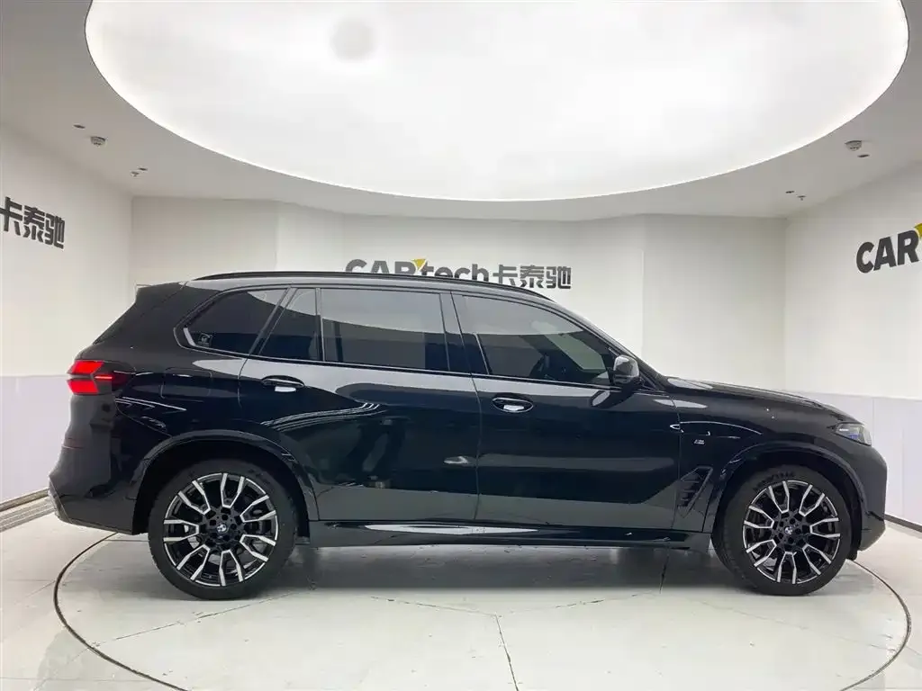 BMW X5 2024 из CN, фото 5
