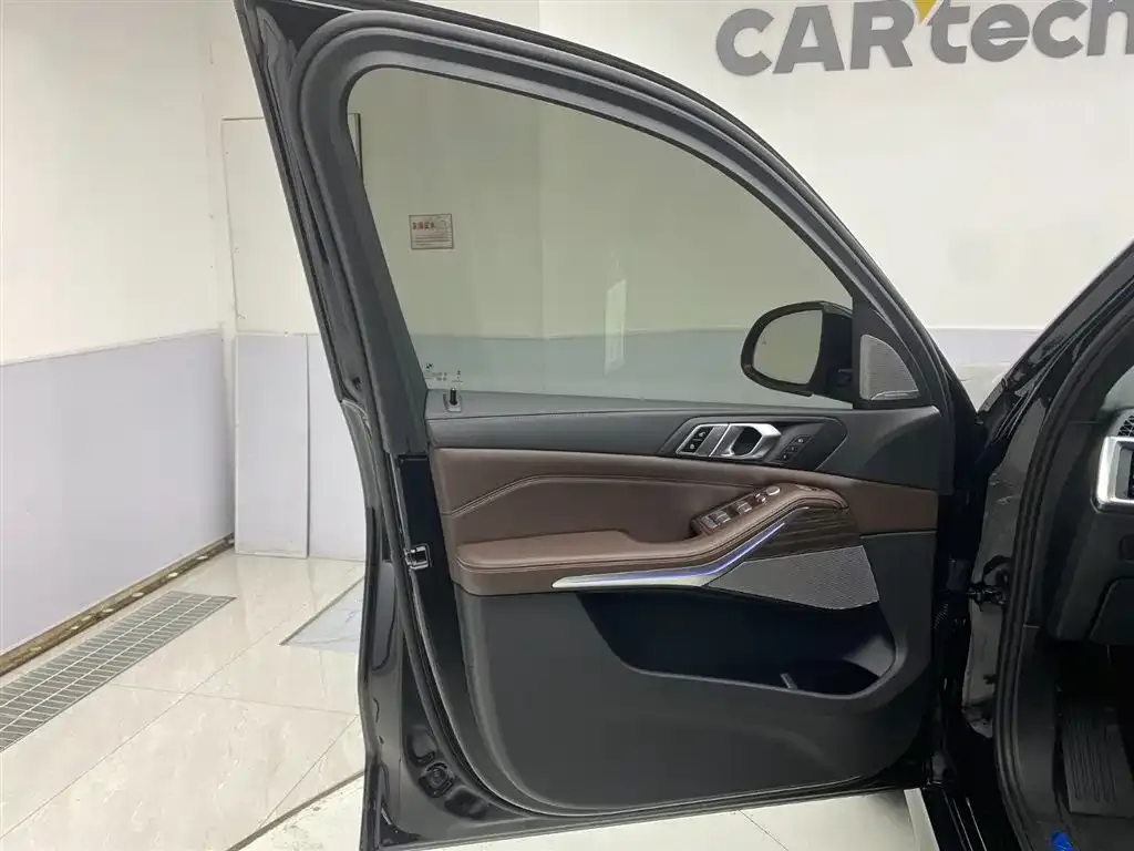 BMW X5 2024 из CN, фото 8