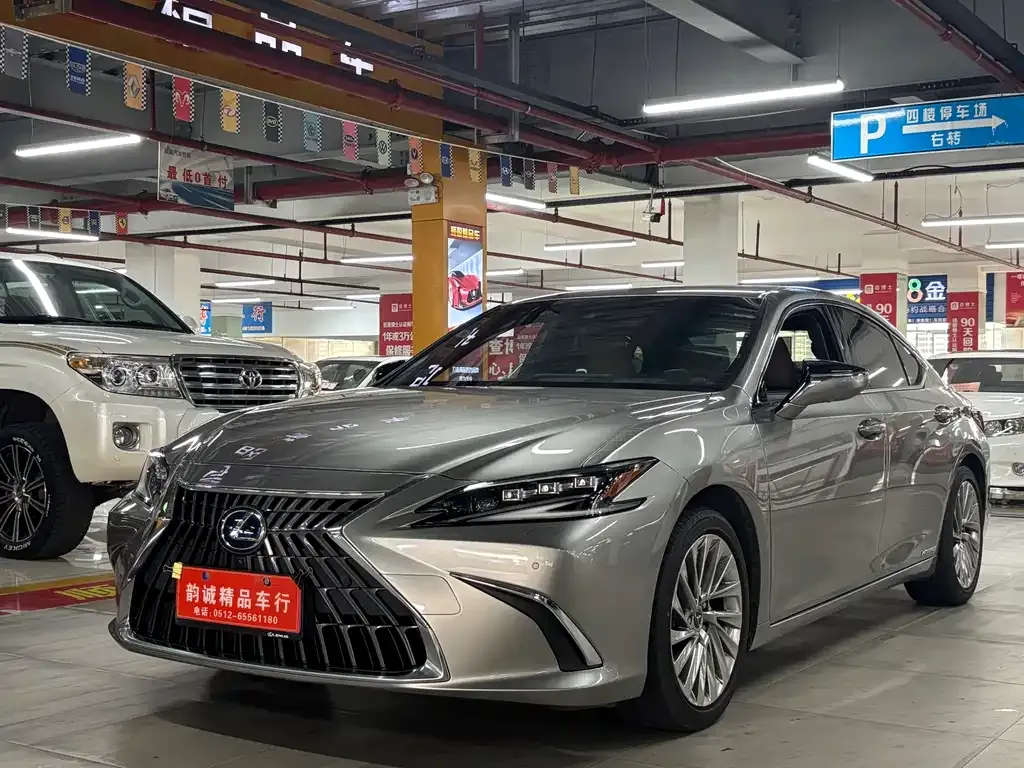 Lexus ES 2022 из CN, фото 1