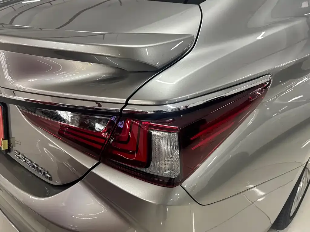 Lexus ES 2022 из CN, фото 4