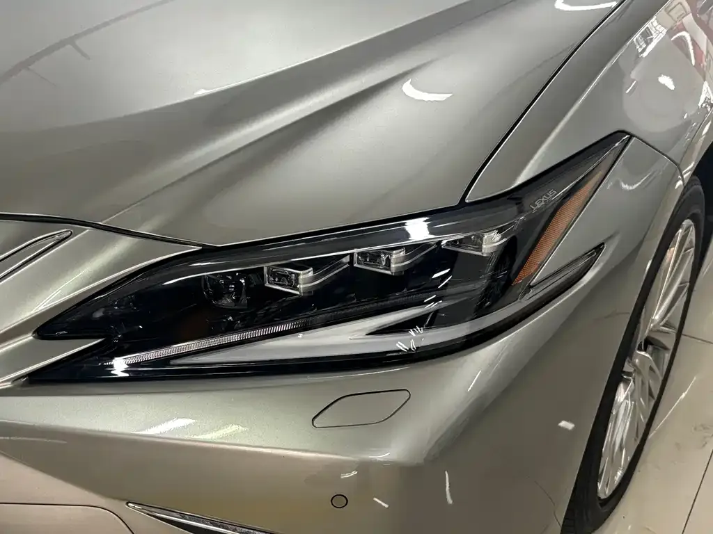 Lexus ES 2022 из CN, фото 5