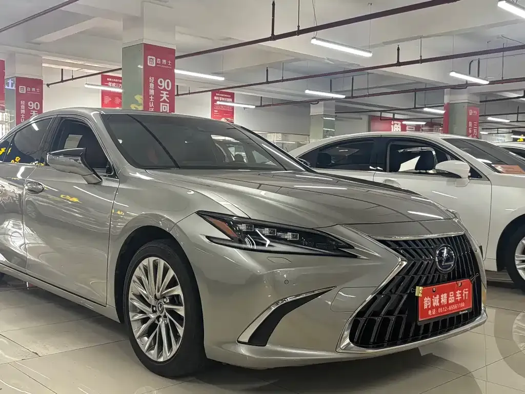 Lexus ES 2022 из CN, фото 7