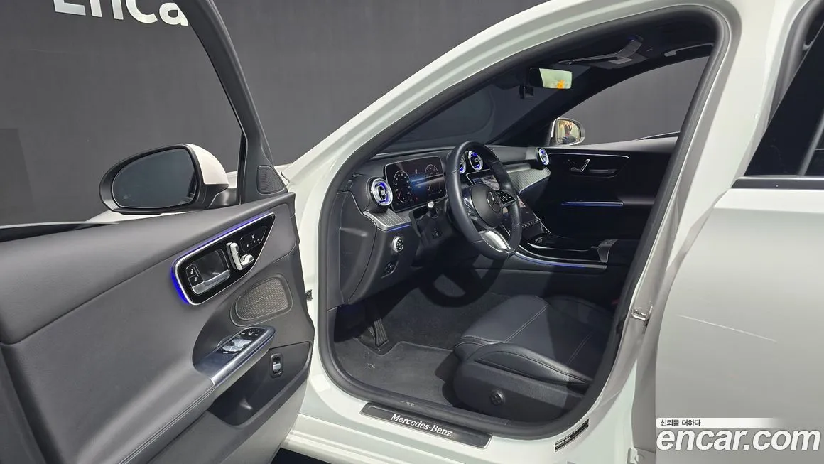 Mercedes-Benz C-Class 2023 из KR, фото 10