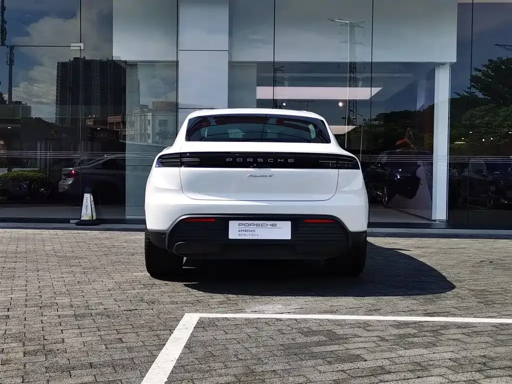 Porsche Macan EV 2025 из CN, фото 3