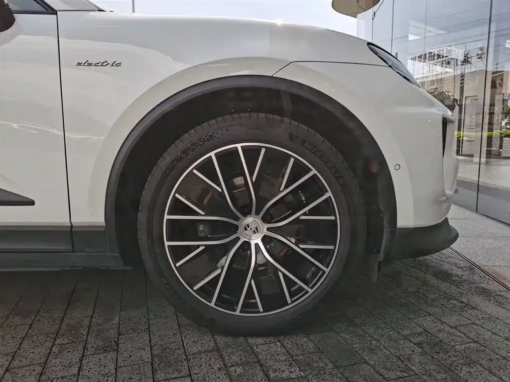 Porsche Macan EV 2025 из CN, фото 5