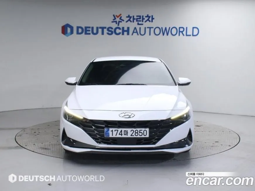 Hyundai AVANTE — фото 3