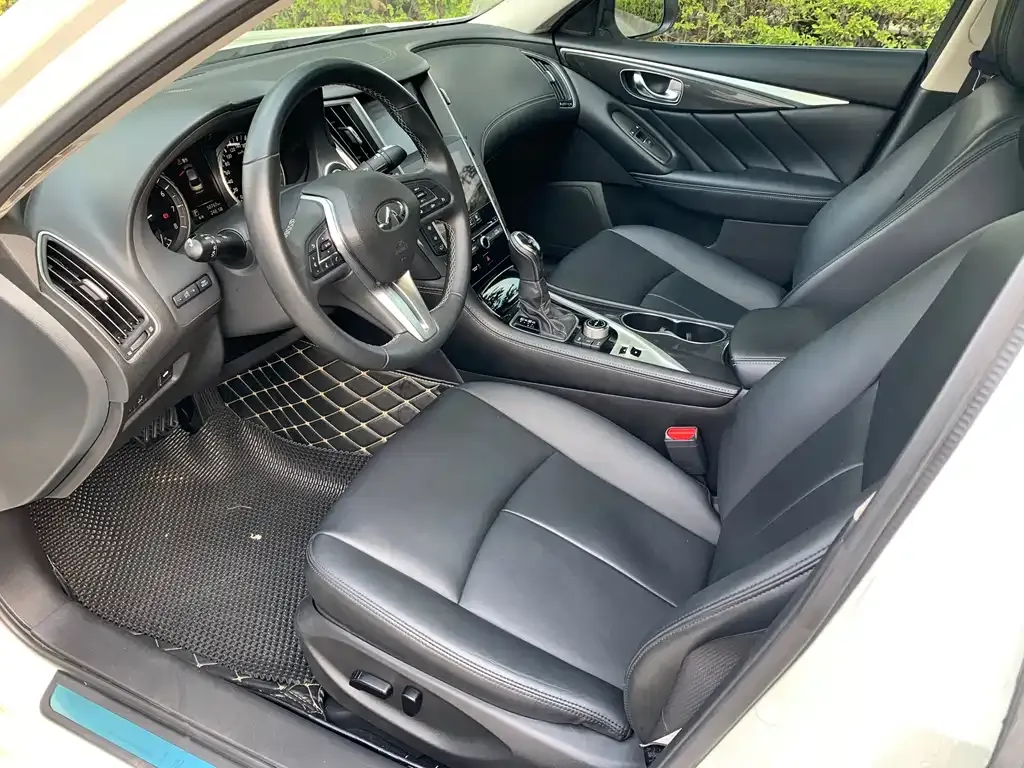 Infiniti Q50L 2022 из CN, фото 9