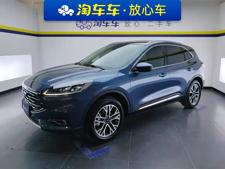 Ford Escape 2022 из CN, фото 1