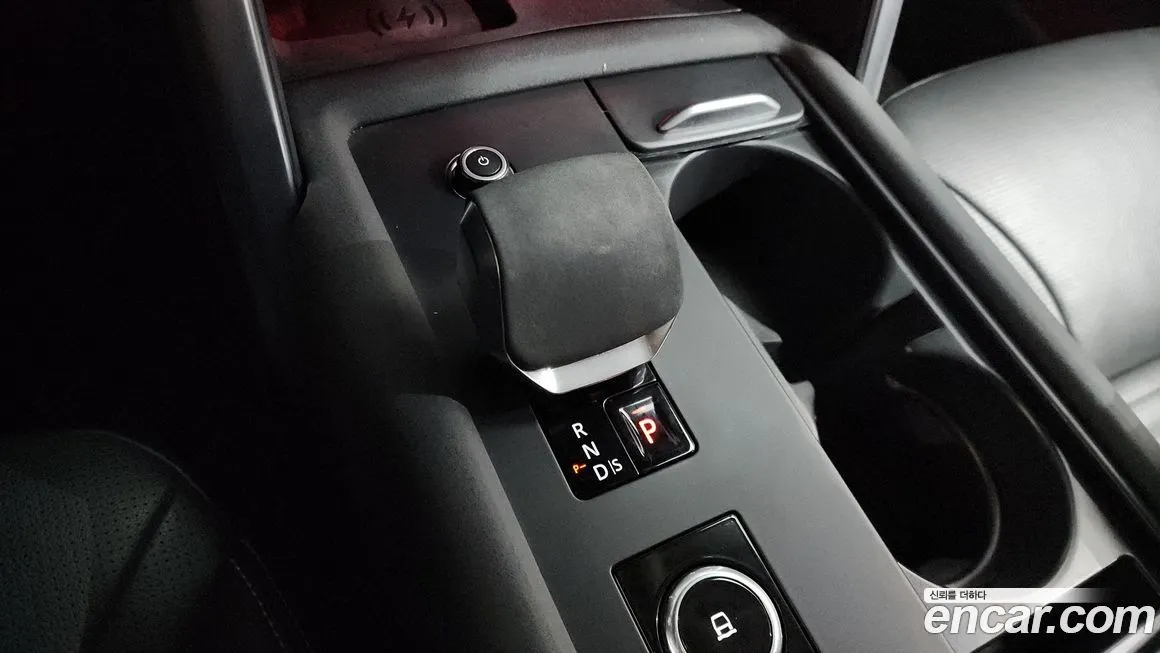 Land Rover Discovery 2022 из KR, фото 9