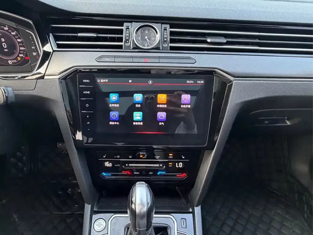 Volkswagen Magotan 2022 из CN, фото 10
