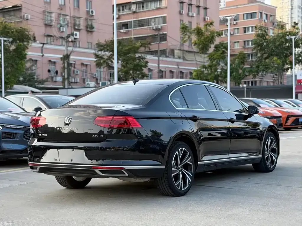 Volkswagen Magotan 2022 из CN, фото 6
