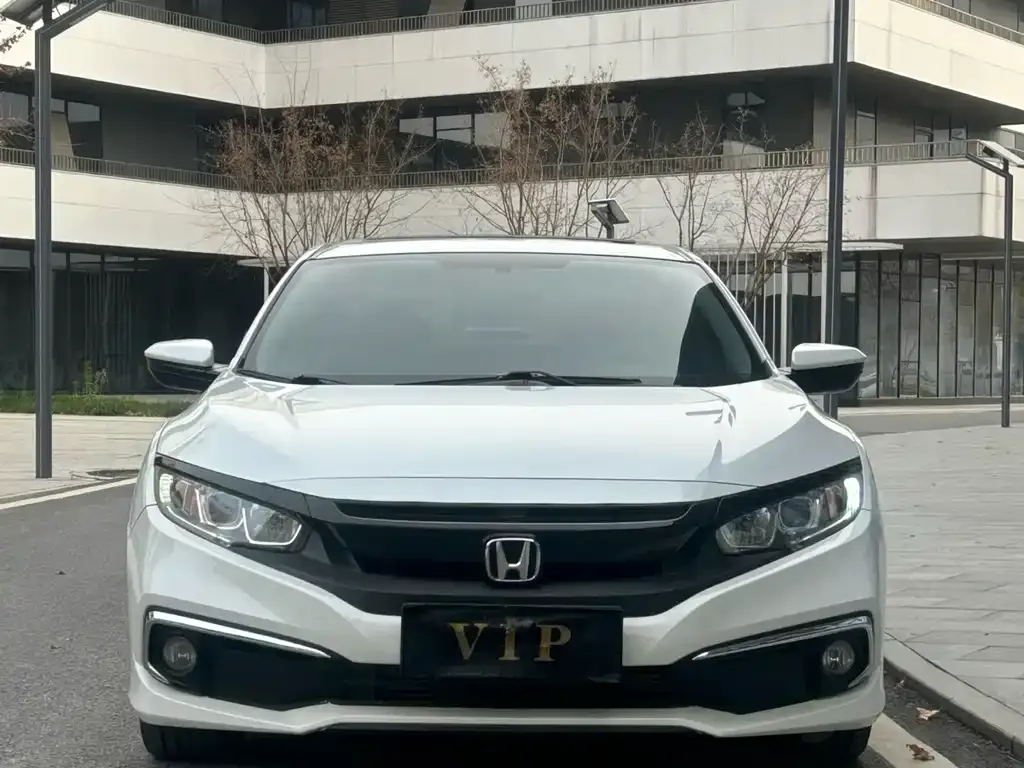 Honda Civic 2021 из CN, фото 2
