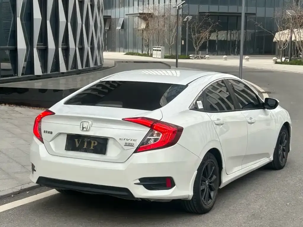 Honda Civic 2021 из CN, фото 7