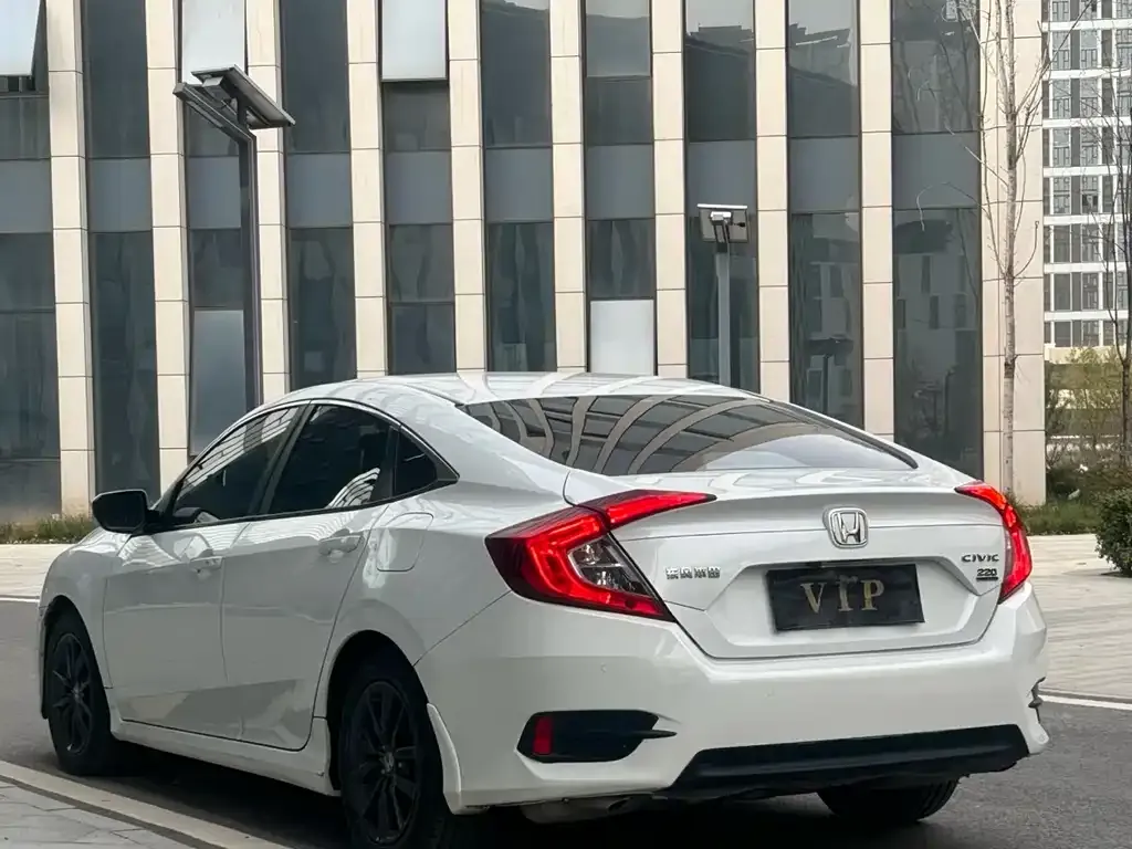 Honda Civic 2021 из CN, фото 9