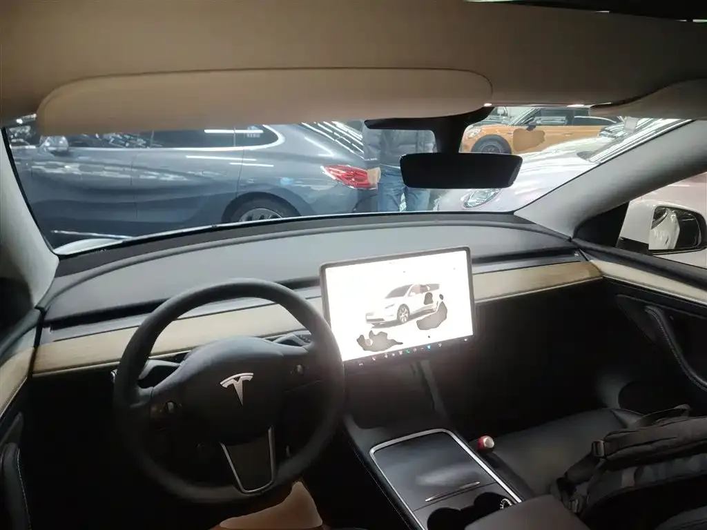 Tesla Model Y 2022 из CN, фото 10