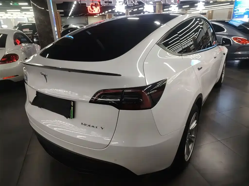 Tesla Model Y 2022 из CN, фото 7