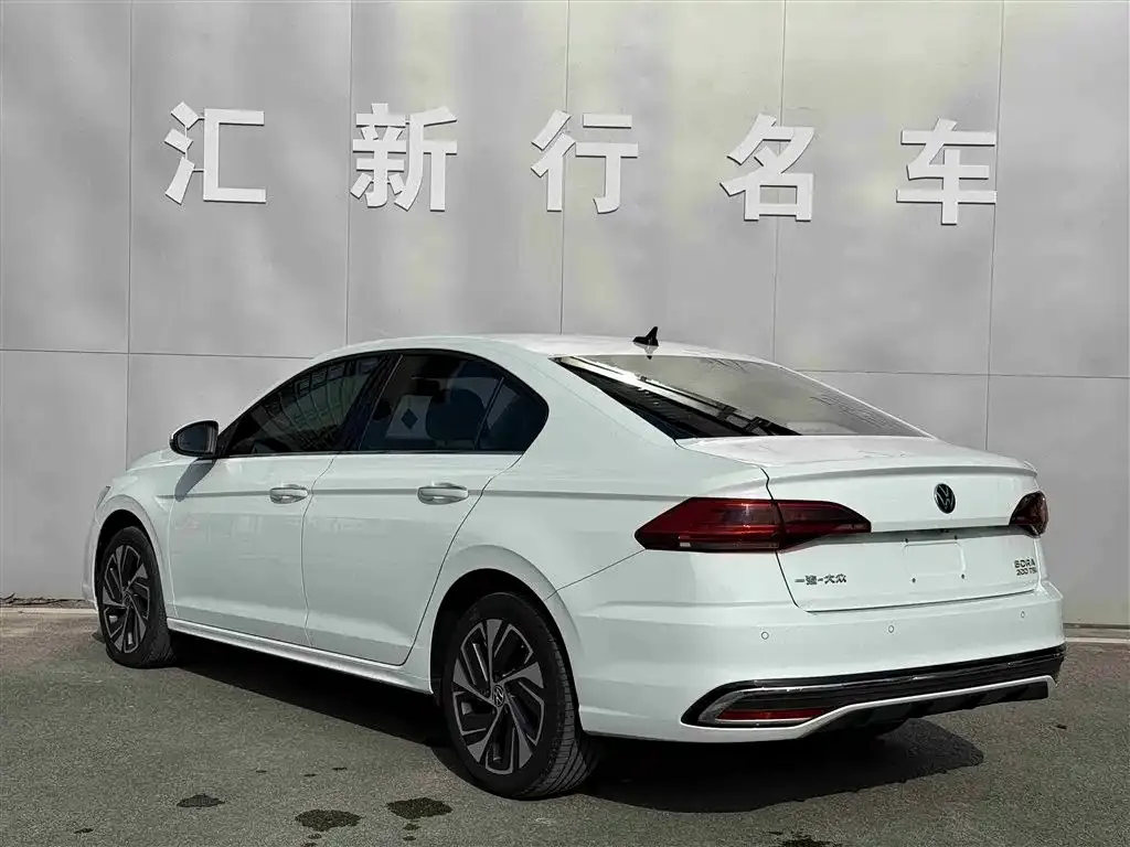 Volkswagen Bora 2024 из CN, фото 4