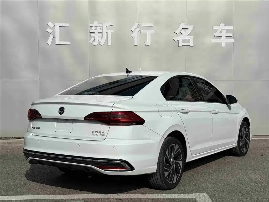 Volkswagen Bora 2024 из CN, фото 5