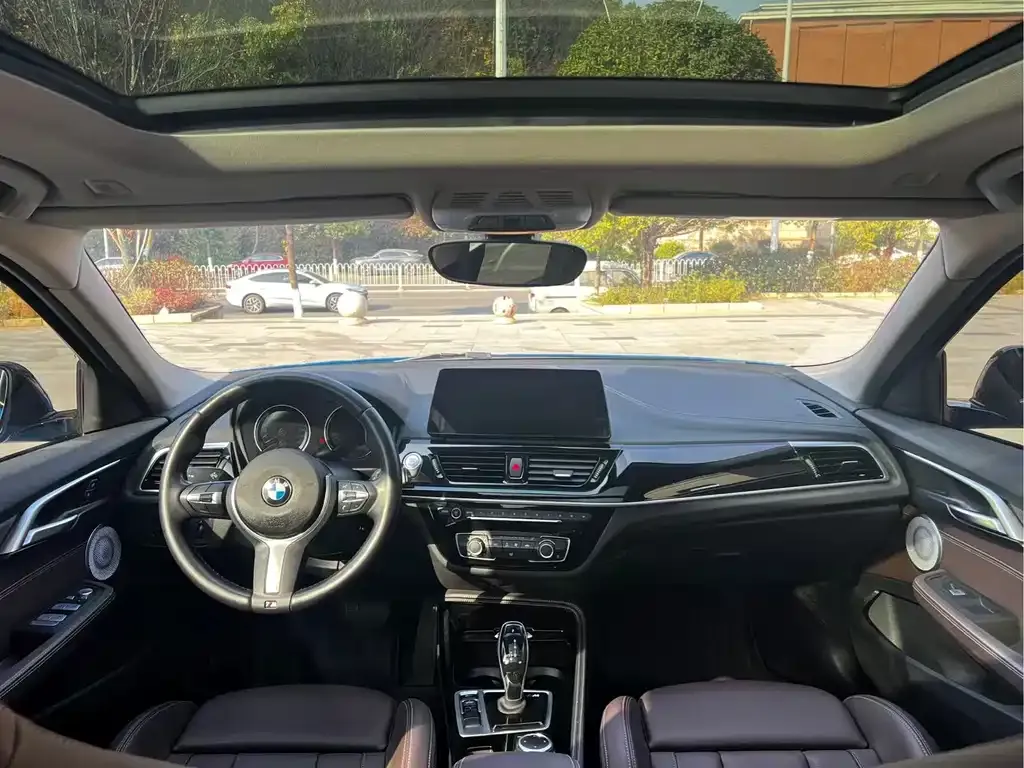 BMW 1 Series 2022 из CN, фото 8