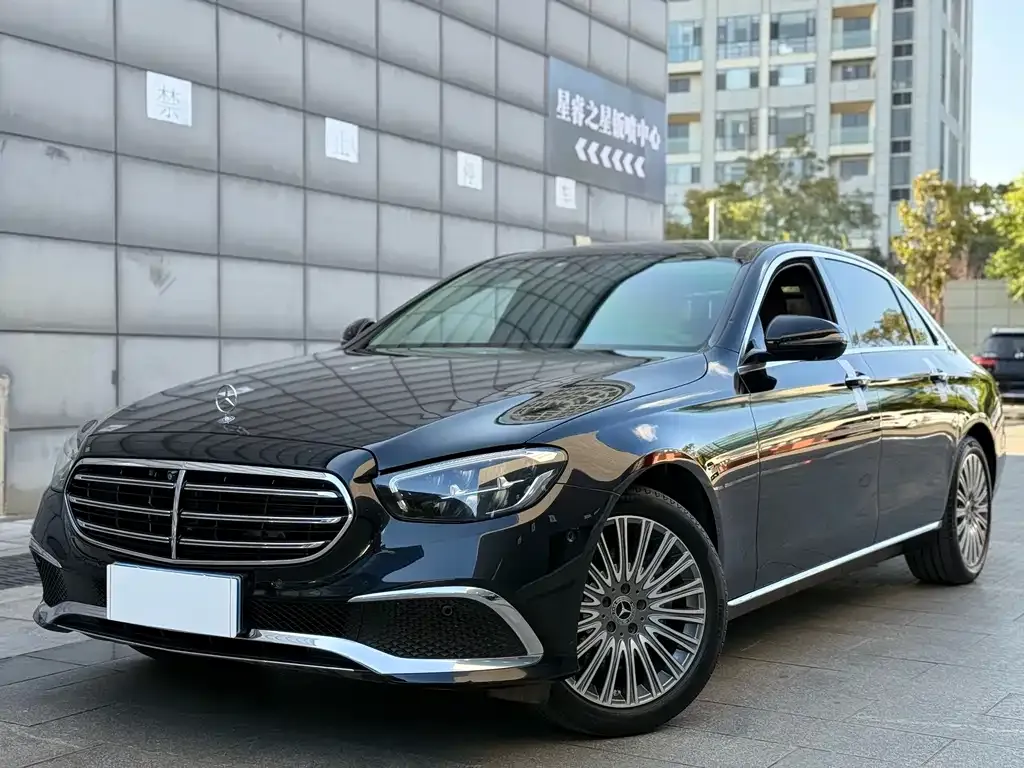 Mercedes-Benz E-Class 2023 из CN, фото 1