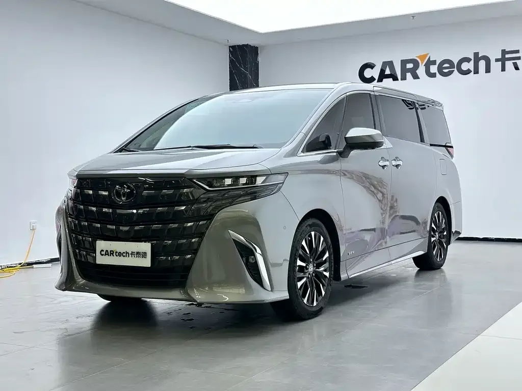 Toyota Alphard 2024 из CN, фото 1
