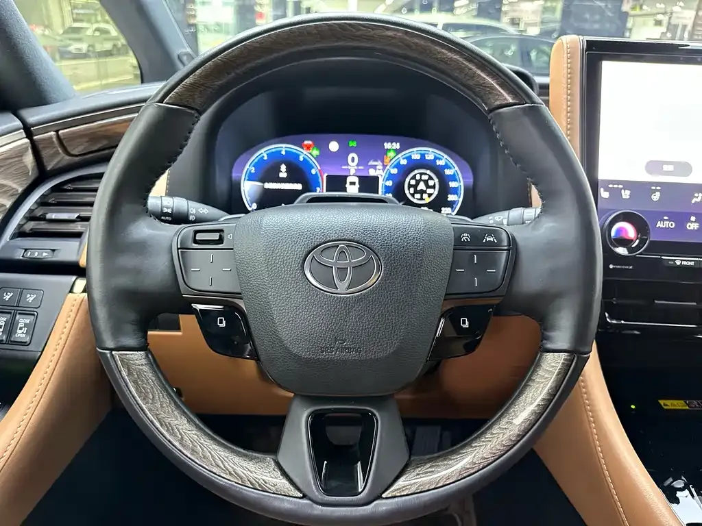 Toyota Alphard 2024 из CN, фото 10
