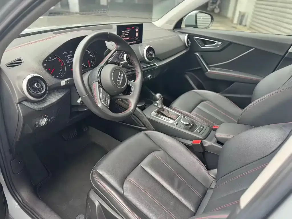 Audi Q2L 2022 из CN, фото 4