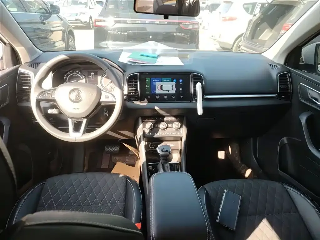 Skoda Karoq 2021 из CN, фото 10