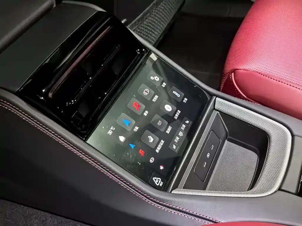 Porsche Panamera 2025 из CN, фото 10