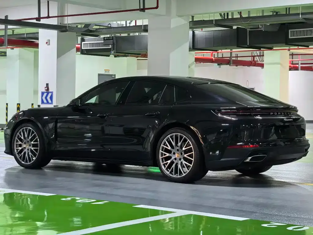 Porsche Panamera 2025 из CN, фото 3
