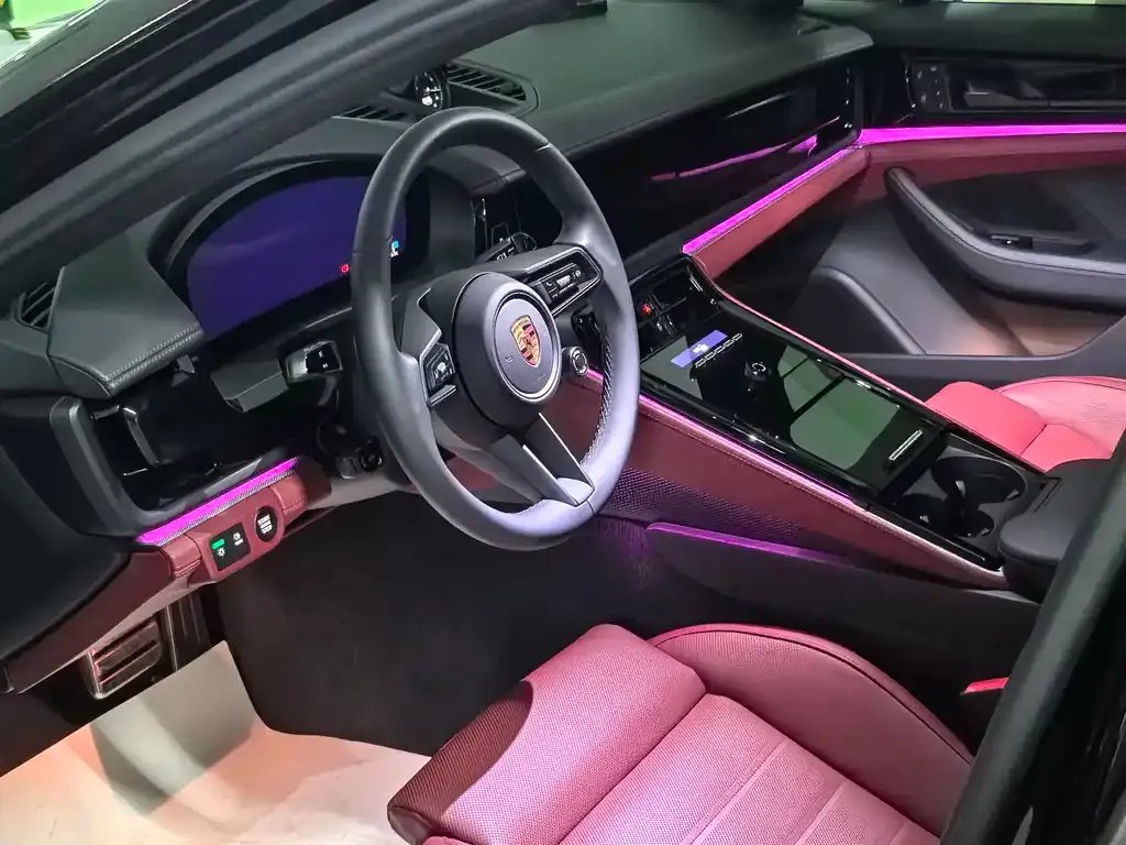 Porsche Panamera 2025 из CN, фото 7