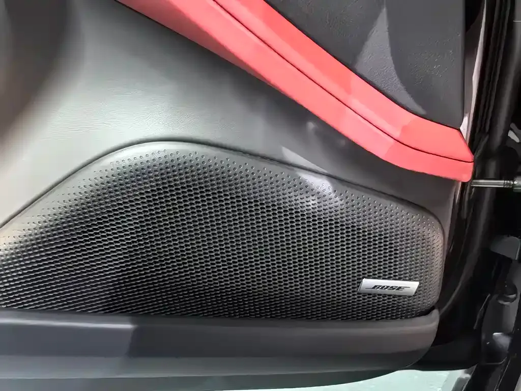 Porsche Panamera 2025 из CN, фото 9