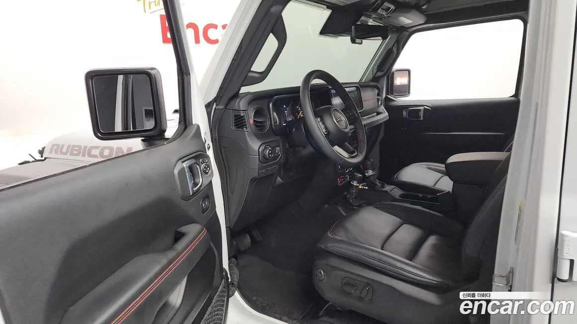 Jeep Wrangler 2024 из KR, фото 10