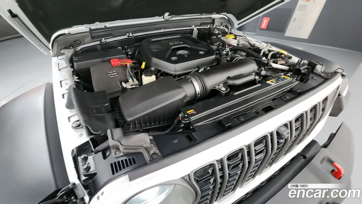 Jeep Wrangler 2024 из KR, фото 6