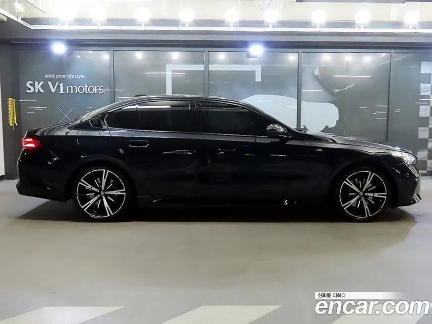 [object Object] 5-Series 2024 из KR, фото 3