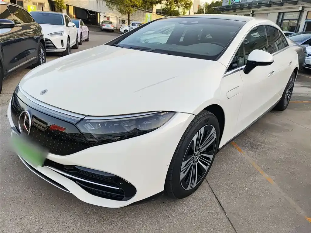 Mercedes-Benz EQS 2024 из CN, фото 2