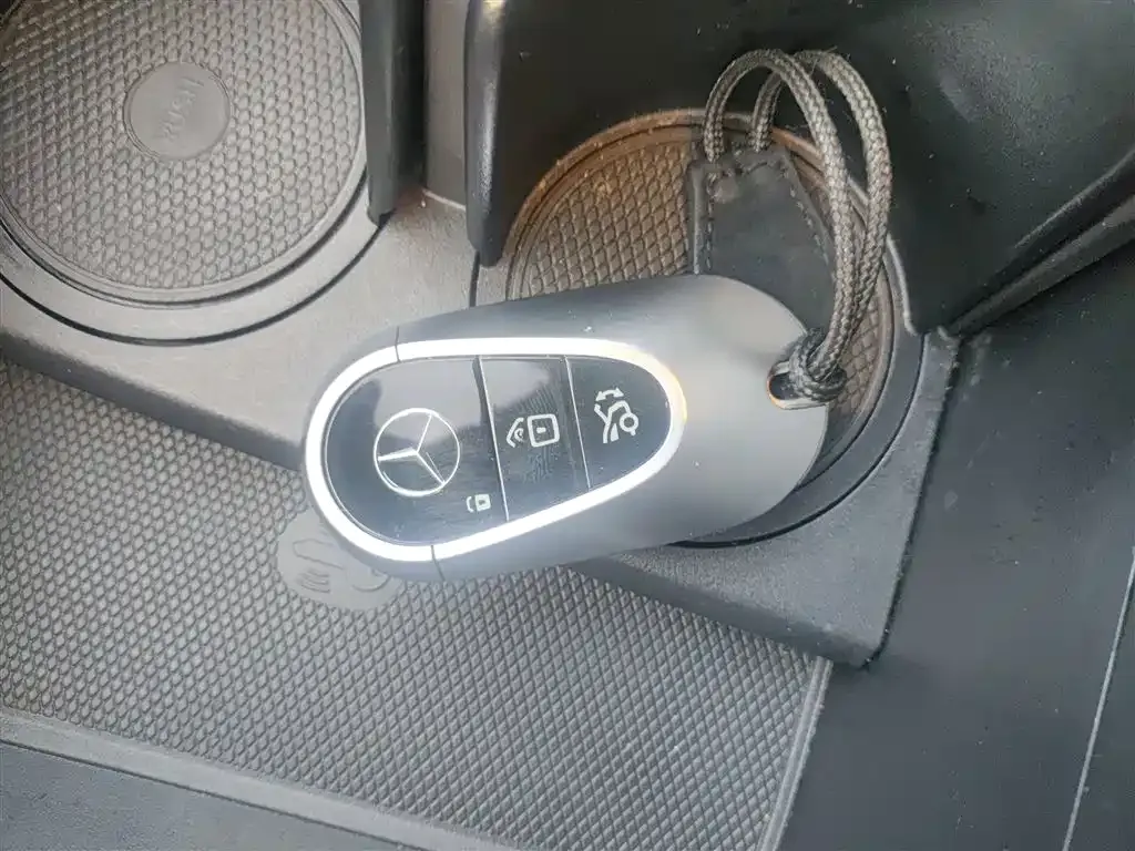 Mercedes-Benz EQS 2024 из CN, фото 9