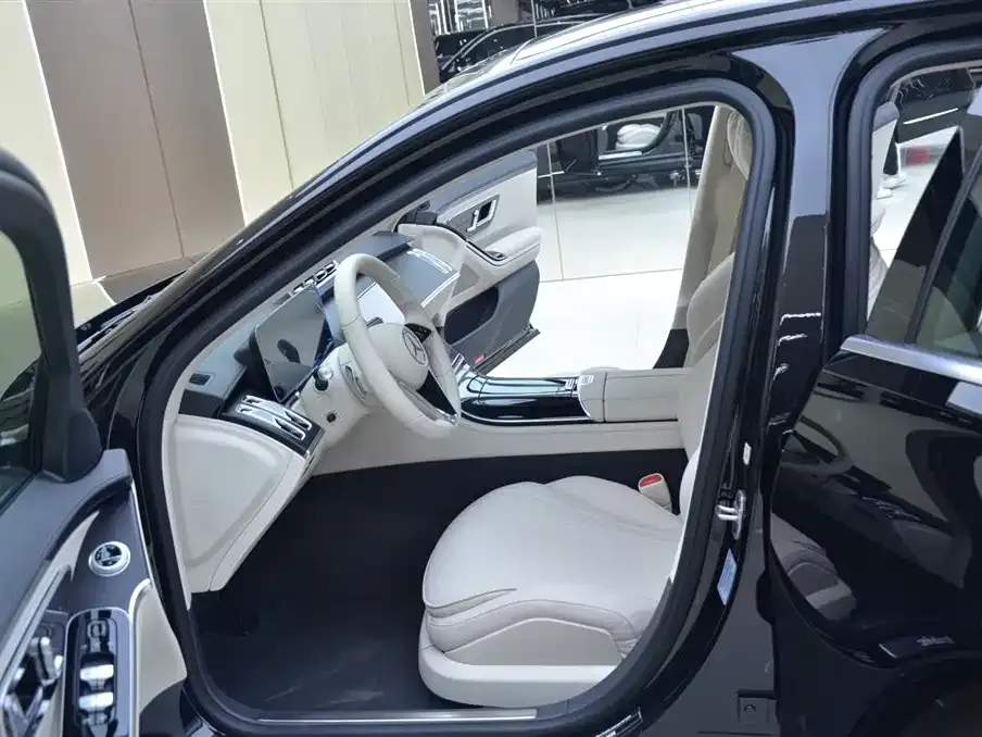 Mercedes-Benz S-Class 2025 из CN, фото 4