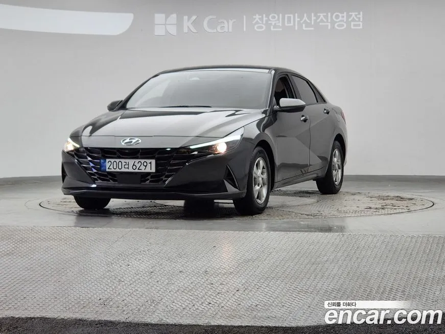 Hyundai AVANTE — фото 1