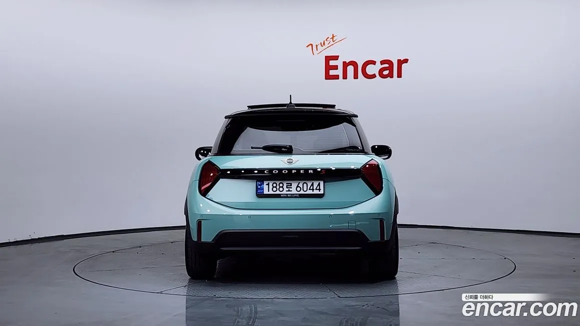 Mini Cooper 2025 из KR, фото 4