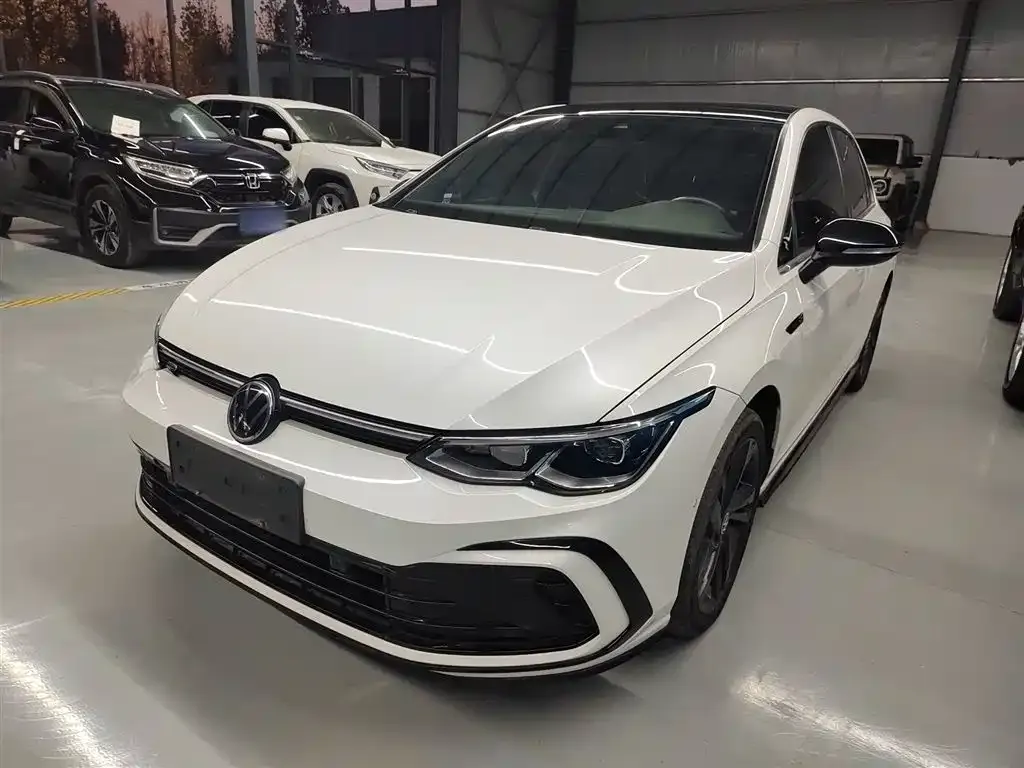 Volkswagen Golf 2021 из CN, фото 1