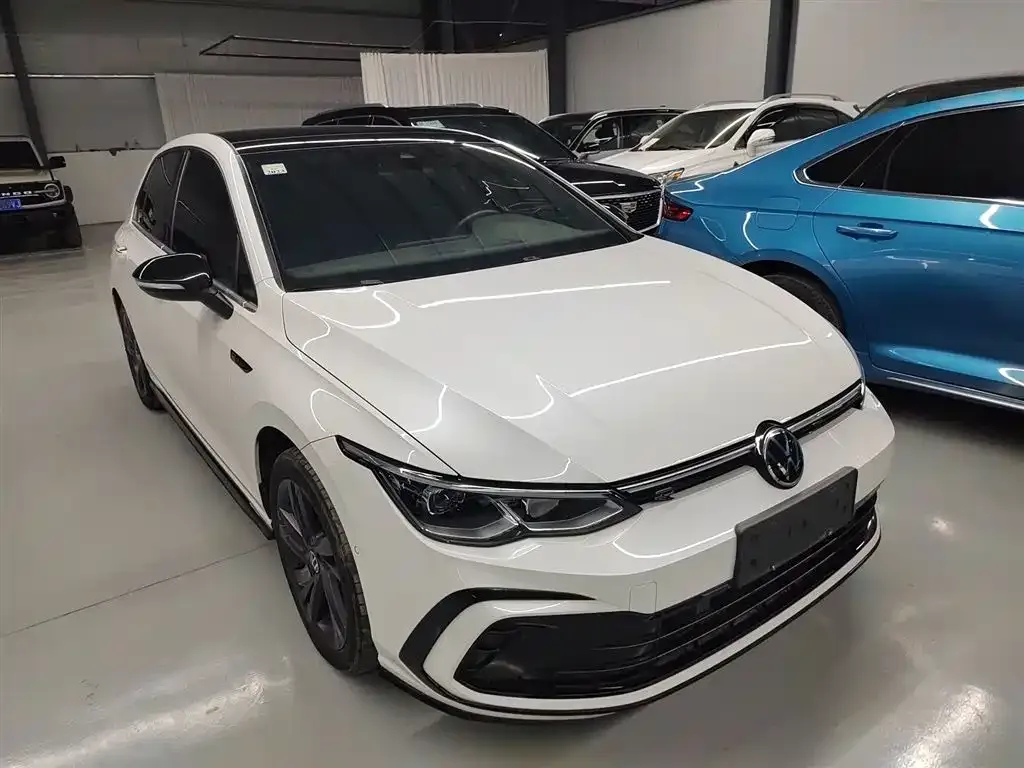 Volkswagen Golf 2021 из CN, фото 4
