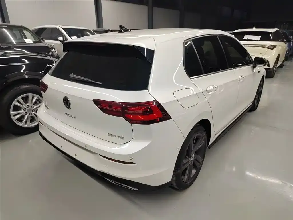 Volkswagen Golf 2021 из CN, фото 7