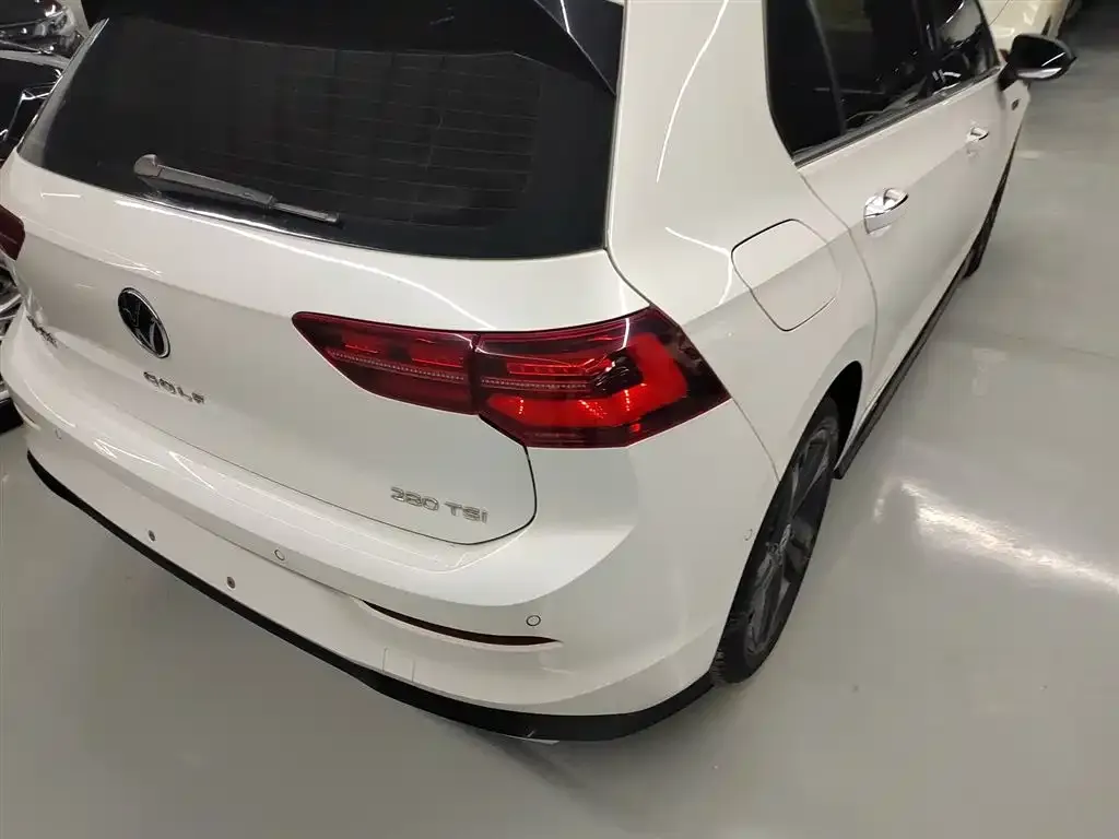 Volkswagen Golf 2021 из CN, фото 8