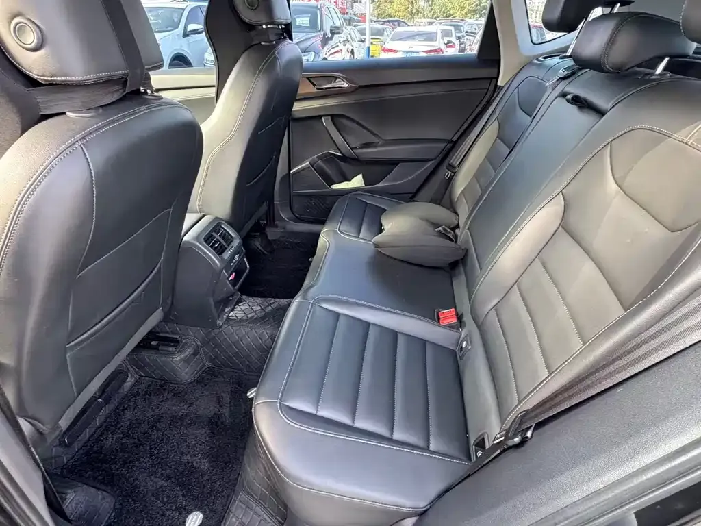 Volkswagen Tharu 2021 из CN, фото 4