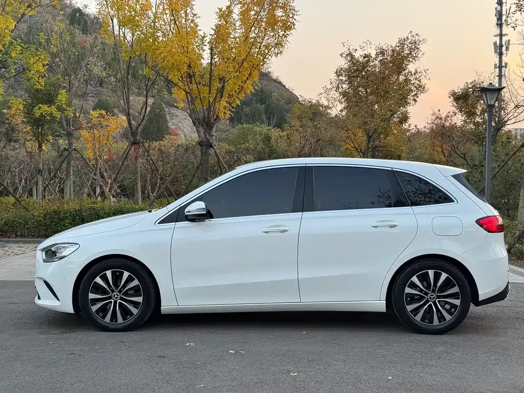 Mercedes-Benz B-Class 2022 из CN, фото 4